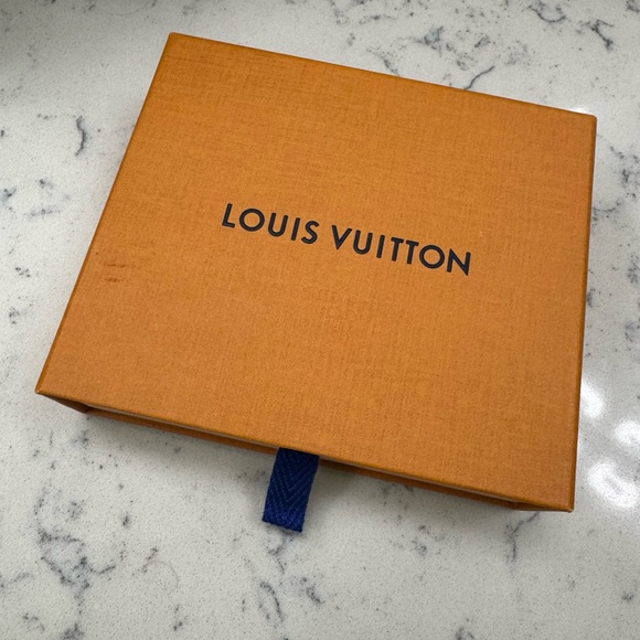 SOLD!! Louis Vuitton Romy Card Holder Wallet - Picture 7 of 7